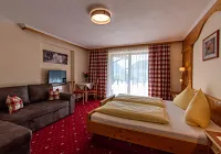 1_doppelzimmer_7.jpg
