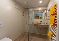 doppelzimmer_2.jpg