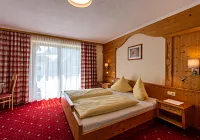 doppelzimmer_6.jpg